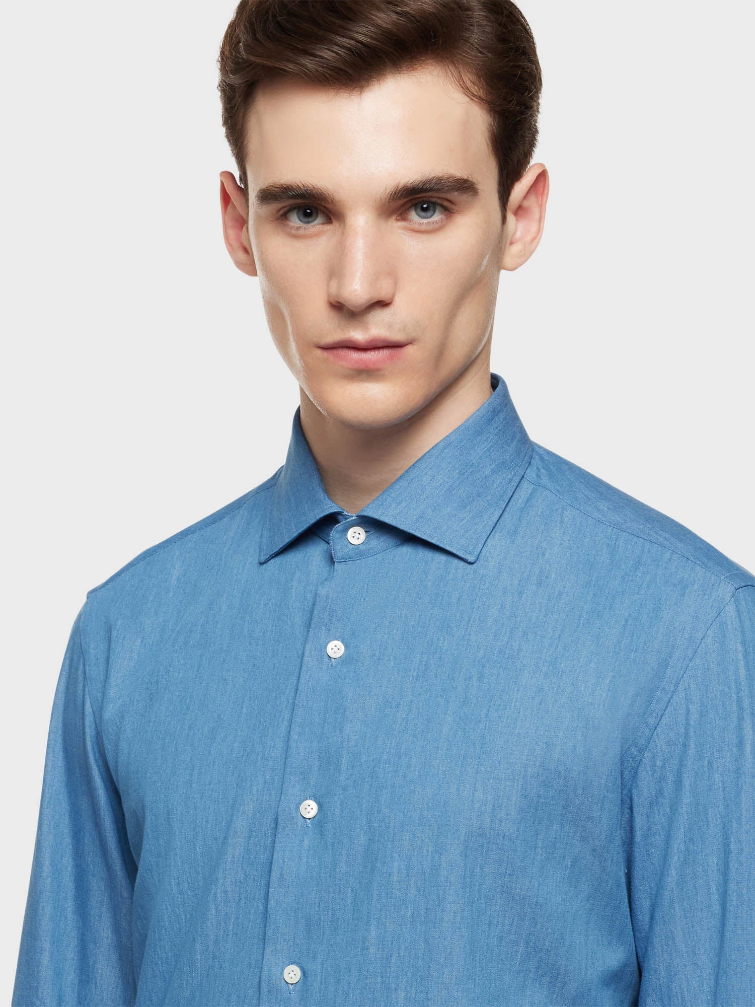 Camicia classica slim fit in twill denim indaco - Image 5
