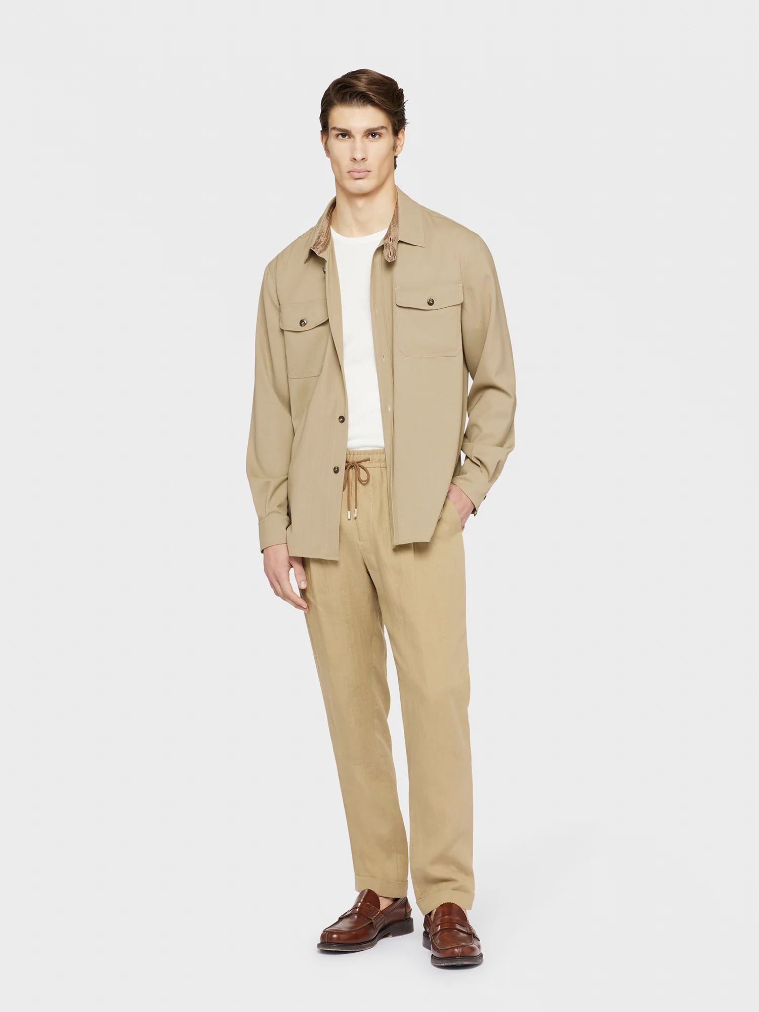 Overshirt in tropical di lana sabbia "Houdini" - Image 3